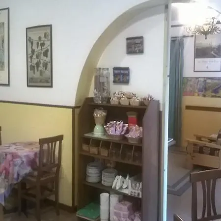 Отель La Passeggiata 3*