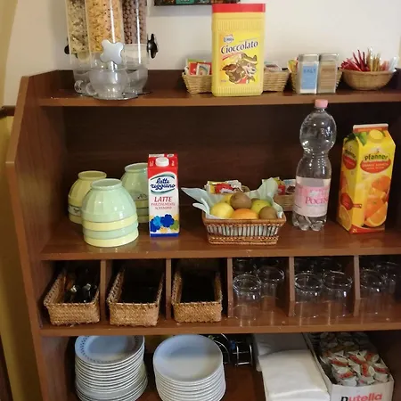 La Passeggiata Дезенцано-дель-Гарда